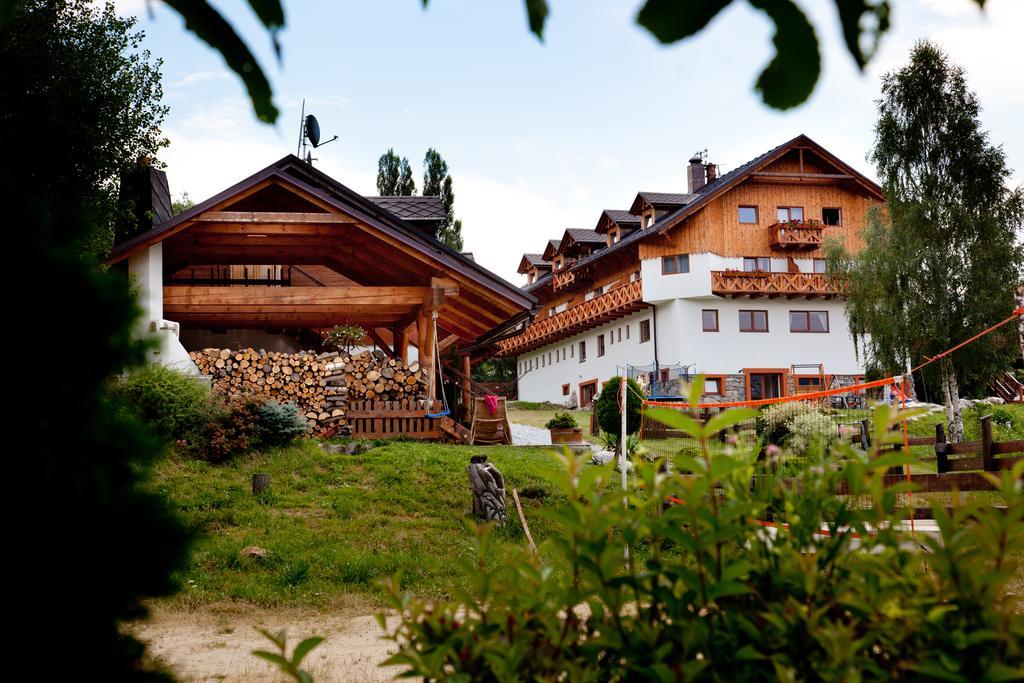 Rezidence U Jezera Hotell Jeseník Exteriör bild
