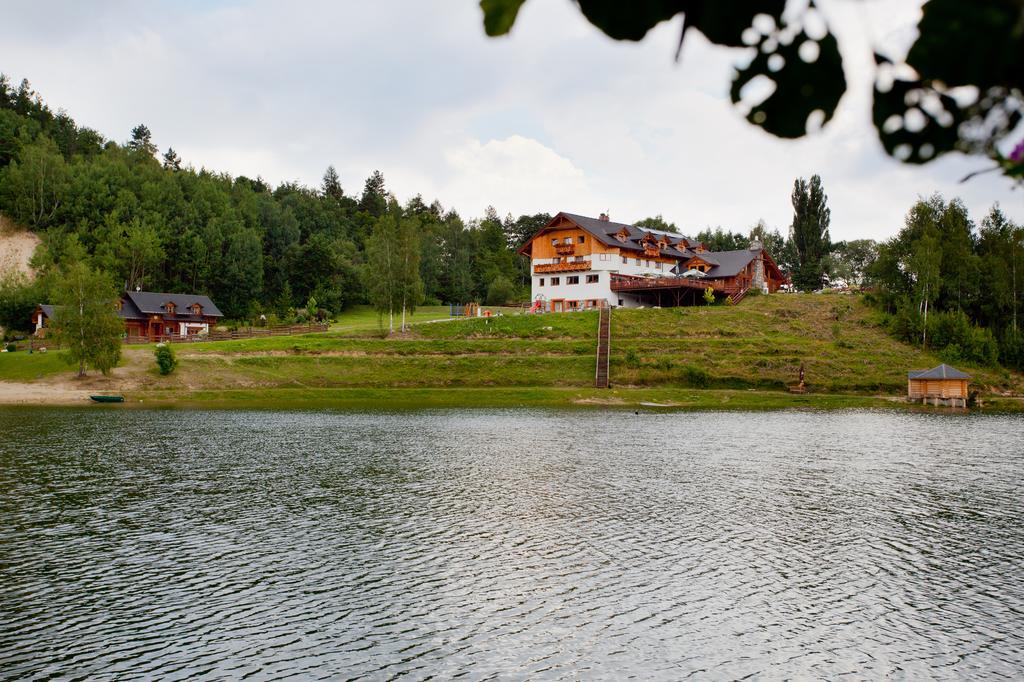 Rezidence U Jezera Hotell Jeseník Exteriör bild