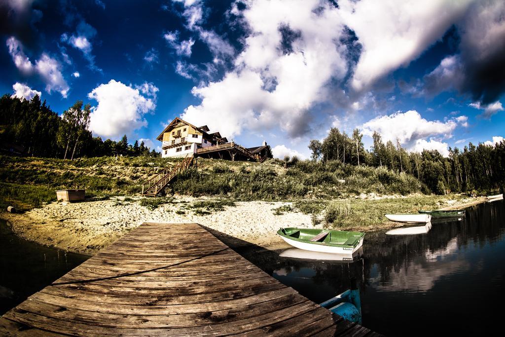 Rezidence U Jezera Hotell Jeseník Exteriör bild
