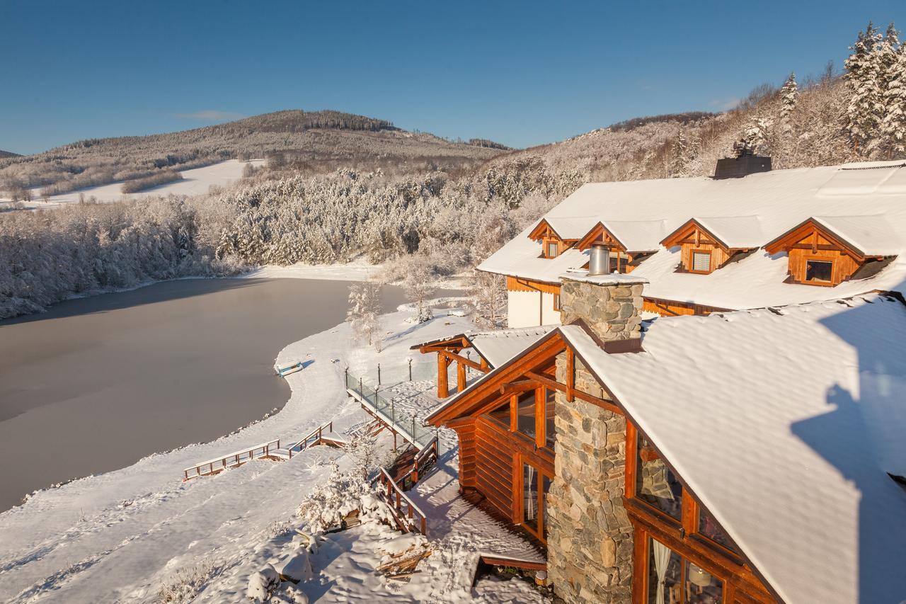 Rezidence U Jezera Hotell Jeseník Exteriör bild