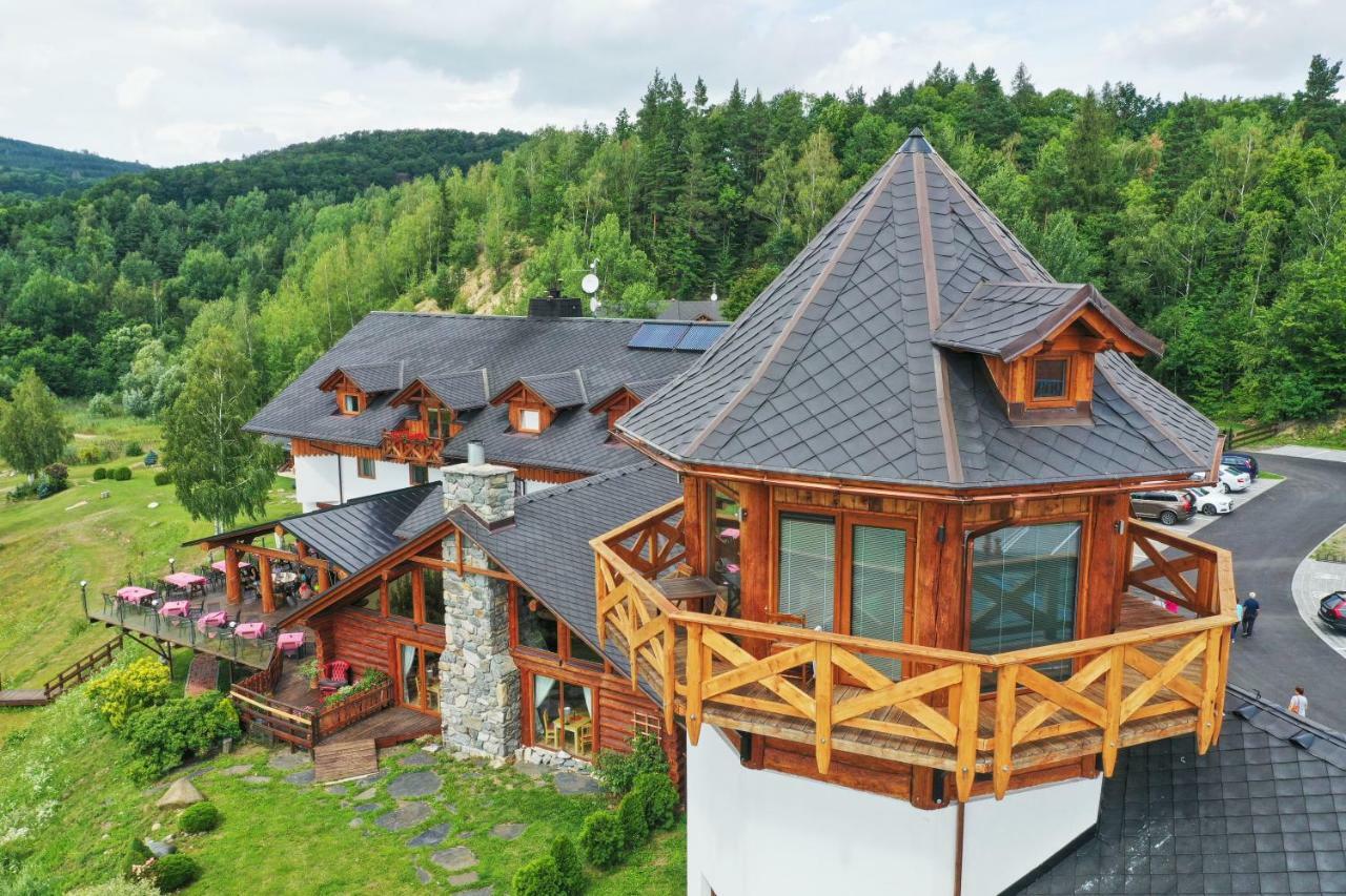 Rezidence U Jezera Hotell Jeseník Exteriör bild